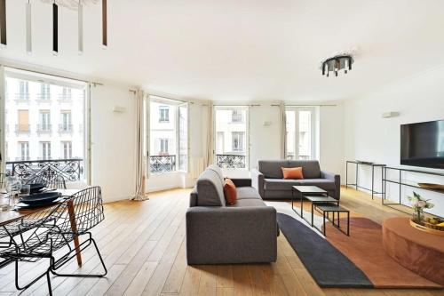 Renovated and modern 4BD for 12 guests