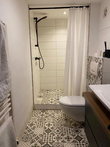 Un baño de Pension mit Moselblick