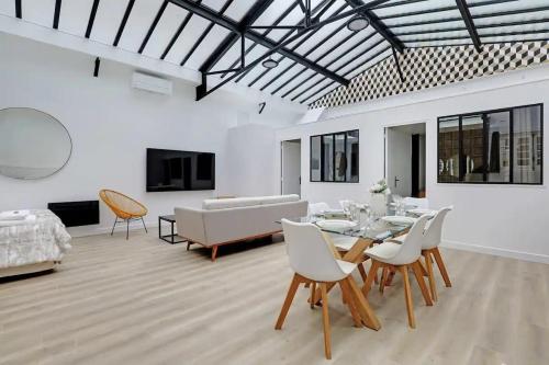Magnificent loft Porte Versailles & Champs de Mars
