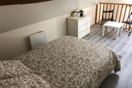 Photo de la galerie de l'établissement Charmant DUPLEX - Chez Delpha, à Fontainebleau