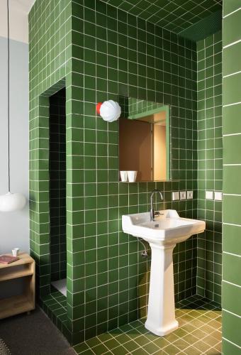 Ένα μπάνιο στο Armesto Rooms