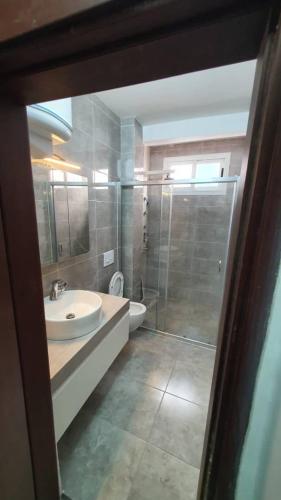 Bilik mandi di Residence Khadija
