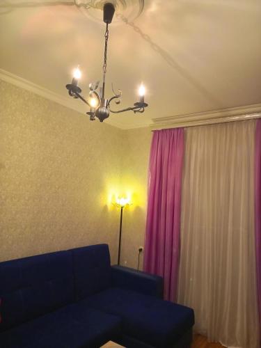 NIZAMI Street flat