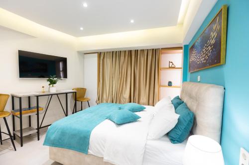 The Window Frame Studio - Easy Access to the Acropolis & Athens City Center