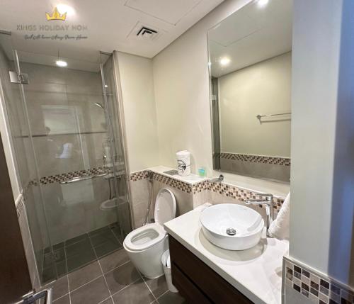 Ванная комната в Reva residence suite burj Khalifa view ,Kings