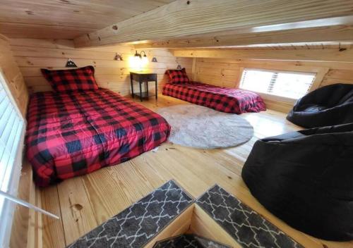 Picturesque Family Cabin with Loft in Tennessee photo 10
