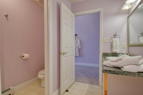 Un baño de Castle Creek Manor