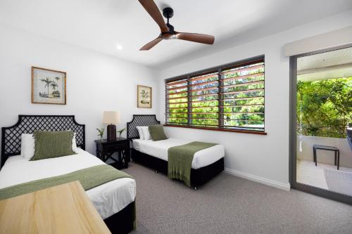 En eller flere senge i et værelse på 1-11 Angler Street, Noosa Heads