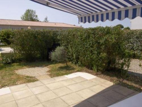 Photo de la galerie de l'établissement Maisonnette avec parking à La Faute Sur Mer - FR-1-194-20, à La Faute-sur-Mer