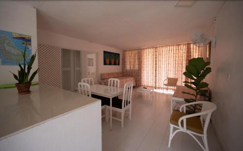 Гостиная зона в The Monteray Hotel