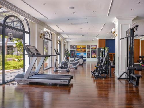 Pusat kecergasan dan/atau kemudahan kecergasan di Silk Path Grand Hue Hotel
