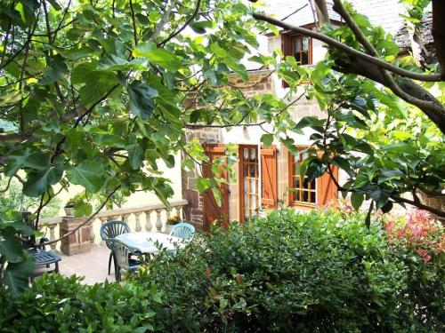 Gallery image of Gîte de France Chez le garde 3 épis - Gîte de France 4 personnes MAE-8974 in Lanteuil