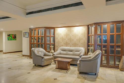 Et sittehjørne på Collection O Sukhsagar Resort