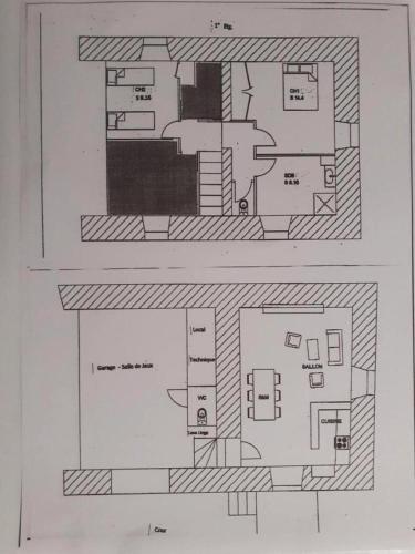 two drawings of a floor plan of a house at Gîte de France Le petit colibri 2 épis - Gîte de France 4 personnes MAE-9964 in Saint-Robert
