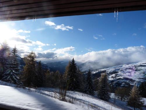 Photo de la galerie de l'établissement Résidence Bequi-rouge - Appartement 2 pièces 5 personnes, proche des pistes, au cœur de la station d’Arc 1800 dans le village des Villards MAE-1908, à Arc 1800