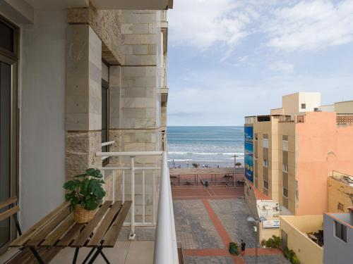 Canteras Sport Beach by Canariasgetaway