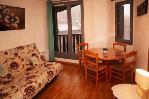 Photo de la galerie de l'établissement Résidence Les Gradins - Studio pour 4 personnes MAE-4054, aux Orres