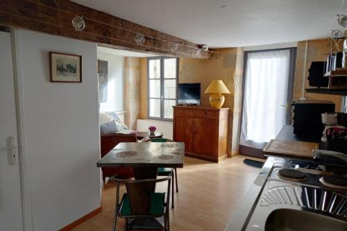 Gallery image of La Loupière in Avallon