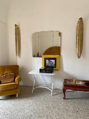 Posezení v ubytování Palazzo Giustiniani L'Ambasciatore