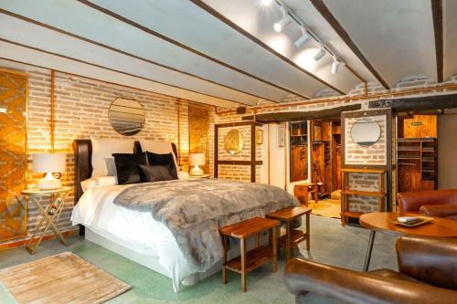 Triana Deluxe Duplex