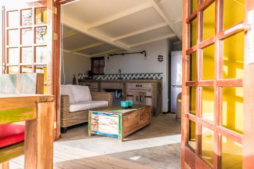 Un lugar para sentarse en Kas Hamaka