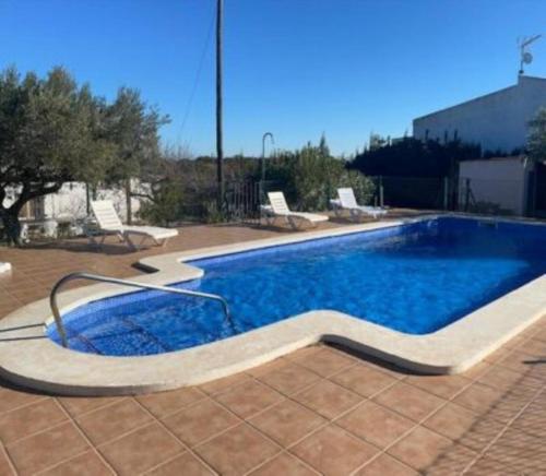 AME339 Villa intima para 8 personas, con piscina privada climatización