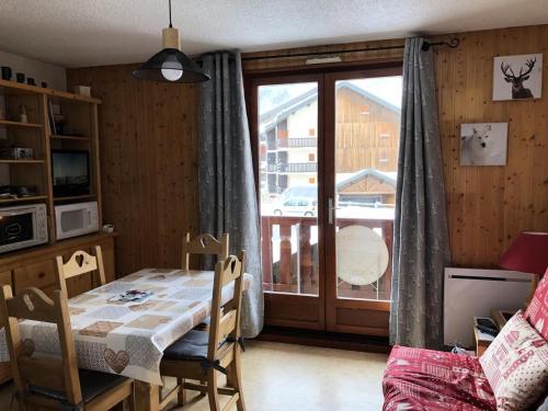 Photo de la galerie de l'établissement Résidence Betelgeuse - Studio cabine 4 personnes 2 exposé Ouest MAE-9434, à Valloire