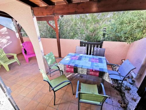 A patio or other outdoor area at Résidence Maisons Des Sables 4 - 3 Pièces 6 couchages PORT LEUCATE. Réf: 2MS4_64 MAE-4924