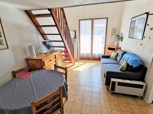 Photo de la galerie de l'établissement Résidence Grande Bleue - VILLA T2 MEZZANINE 4 couchages PORT LEUCATE MAE-5004, à Port-Leucate