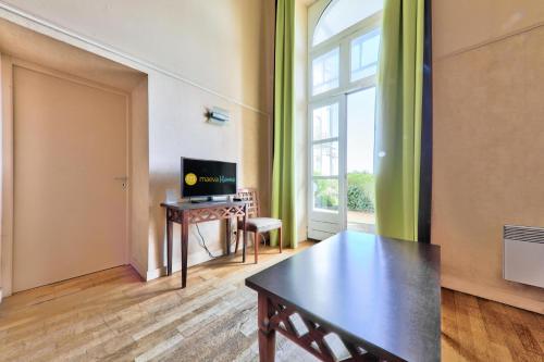 Photo de la galerie de l'établissement Résidence Saint Goustan - maeva Home - Appartement 2 pièces 6 personnes Confort - Vue mer MAE-1842, au Croisic