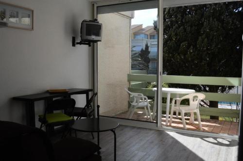 Photo de la galerie de l'établissement Résidence ETOILE DU SUD - Studio pour 4 Personnes 84, à Port-Leucate