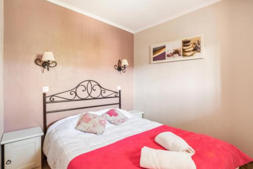Posteľ alebo postele v izbe v ubytovaní Résidence les Calanques des Issambres - maeva Home - Appartement 2 pièces 5 personnes Sélection MAE-2274