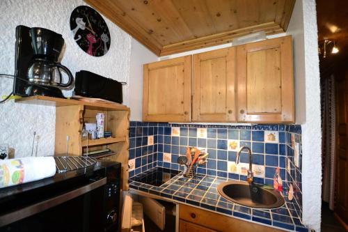 Photo de la galerie de l'établissement Résidence L'edelweiss-planay - Studio proche des pistes du Mont Rond MAE-3184, à Notre-Dame-de-Bellecombe