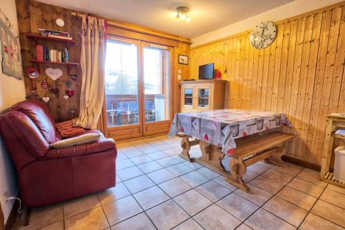 Photo de la galerie de l'établissement Résidence Les Oursons - Appartement cosy pour quatre personnes au pied des pistes de l'Espace Diamant MAE-2354, à Notre-Dame-de-Bellecombe