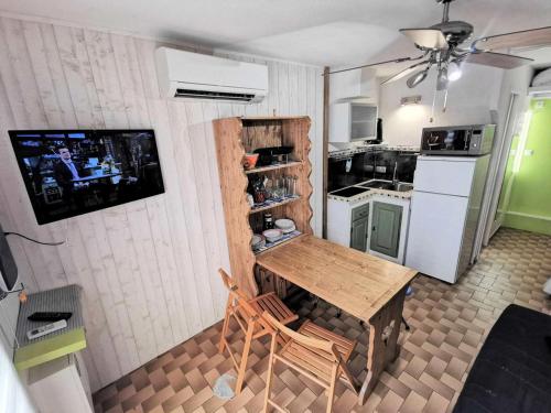 Photo de la galerie de l'établissement Résidence Equateur - STUDIO 4 PERSONNES 4 couchages PORT LEUCATE. Réf: 2MS3_17 MAE-7174, à Port-Leucate