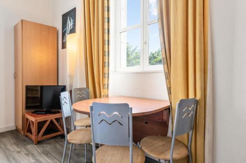 Photo de la galerie de l'établissement Résidence Saint Goustan - maeva Home - Appartement 2 pièces 4 personnes Budget MAE-5957, au Croisic