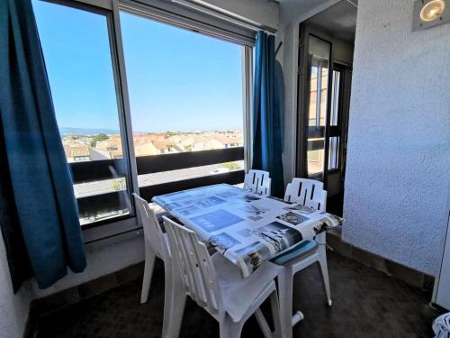 Photo de la galerie de l'établissement Residence De La Plage - STUDIO 4 PERSONNES 4 couchages PORT LEUCATE. Réf: 1RP_523 MAE-3094, à Port-Leucate