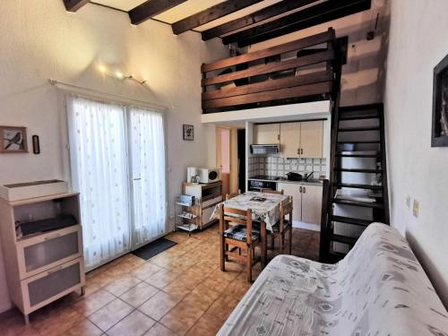 Posedenie v ubytovaní Résidence Les Maisons Du Soleil - VILLA PIECES 6 couchages PORT LEUCATE MAE-9044