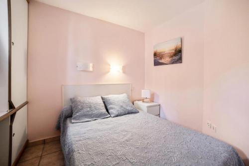 Postel nebo postele na pokoji v ubytování Résidence La Pinède - maeva Home - Appartement 2 Pièces 5 Personnes - Confort MAE-6327