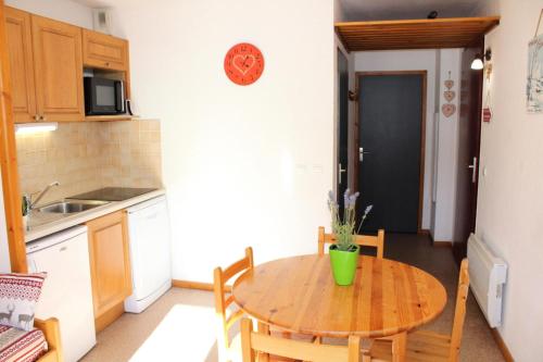 Photo de la galerie de l'établissement Résidence L'horizon Blanc - 2 PIECES 4 PERSONNES GRANDE TERRASSE MAE-7794, à Saint-Étienne-en-Dévoluy