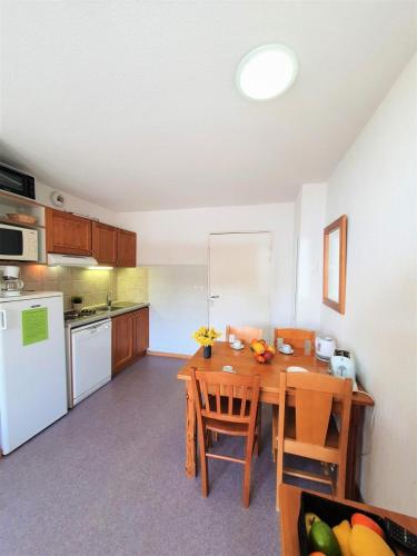 Photo de la galerie de l'établissement Résidence Les Toits Du Devoluy - 2 PIECES 4 PERSONNES BALCON EXPO SUD MAE-8734, à Saint-Étienne-en-Dévoluy