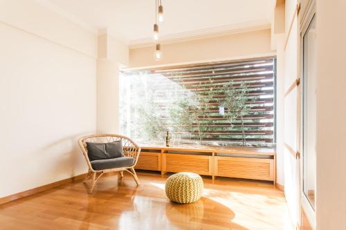 Elegant Maisonette 4BD Glyfada