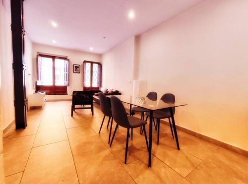 Luxury Busto Patio privado Centro