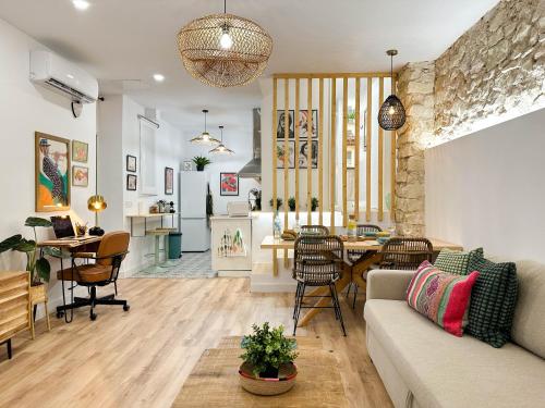 Casa Llorca. Estilo y tradición cerca del centro.