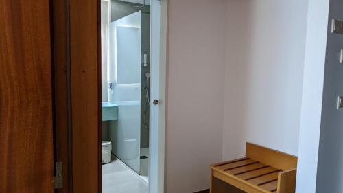 Koupelna v ubytování Varzinn Hotel
