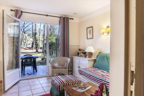 Photo de la galerie de l'établissement Les Maisons du Domaine du Golf de Pinsolle - maeva Home - Maison 3 pièces 6 personnes - Sélection MAE-6374, à Soustons