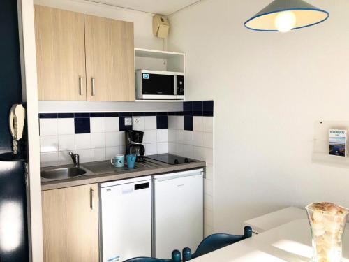 Photo de la galerie de l'établissement Résidence Le Boucanier - Studio pour 4 Personnes 124, à Vieux-Boucau-les-Bains