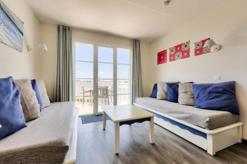 Photo de la galerie de l'établissement Port du Crouesty Cap'Océan - maeva Home - Appartement 3 pièces 6 personnes - Sélection - vue sur le Port MAE-5564, à Arzon