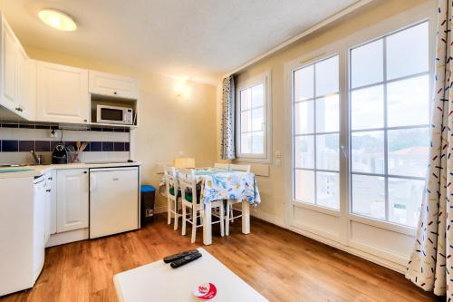 Photo de la galerie de l'établissement Résidence Port Bourgenay - maeva Home - Appartement 2 pièces 4 personnes - Sélection MAE-3604, à Talmont-Saint-Hilaire