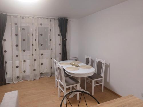 Imagen de la galería de Cetate Boulevard - Apartament Alba -Iulia, en Alba Iulia